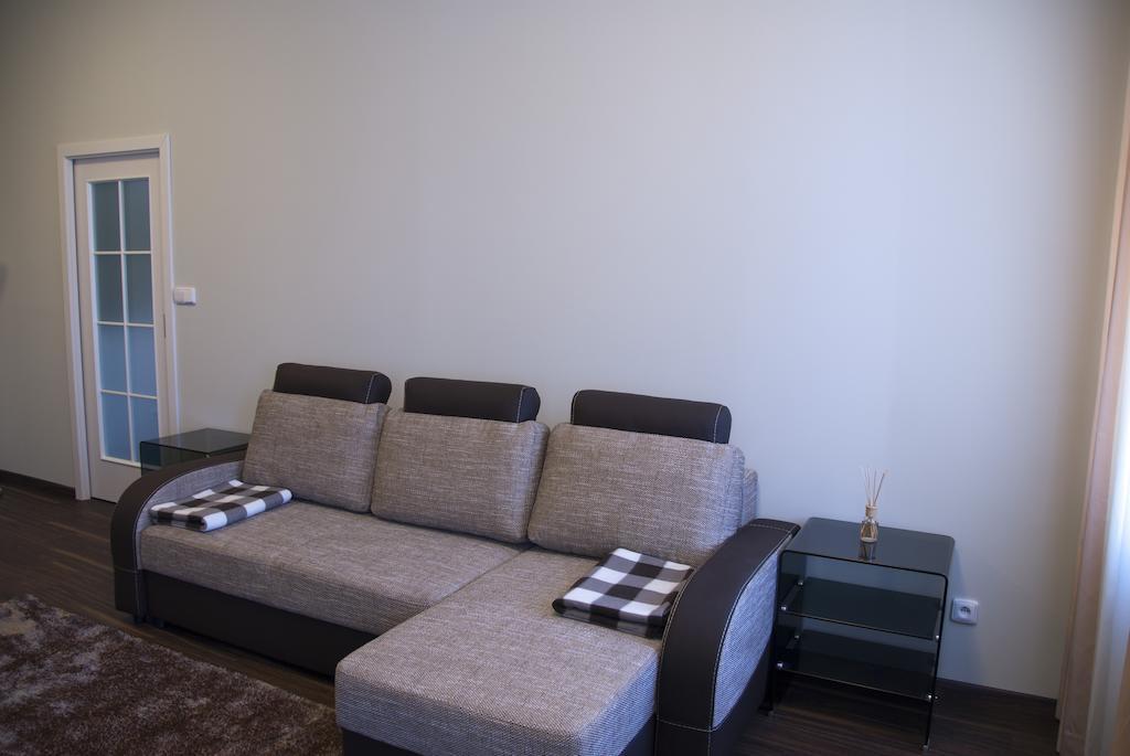 Apartman U Kolonady Karlovy Vary Bilik gambar