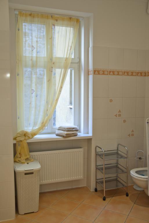 Apartman U Kolonady Karlovy Vary Bilik gambar