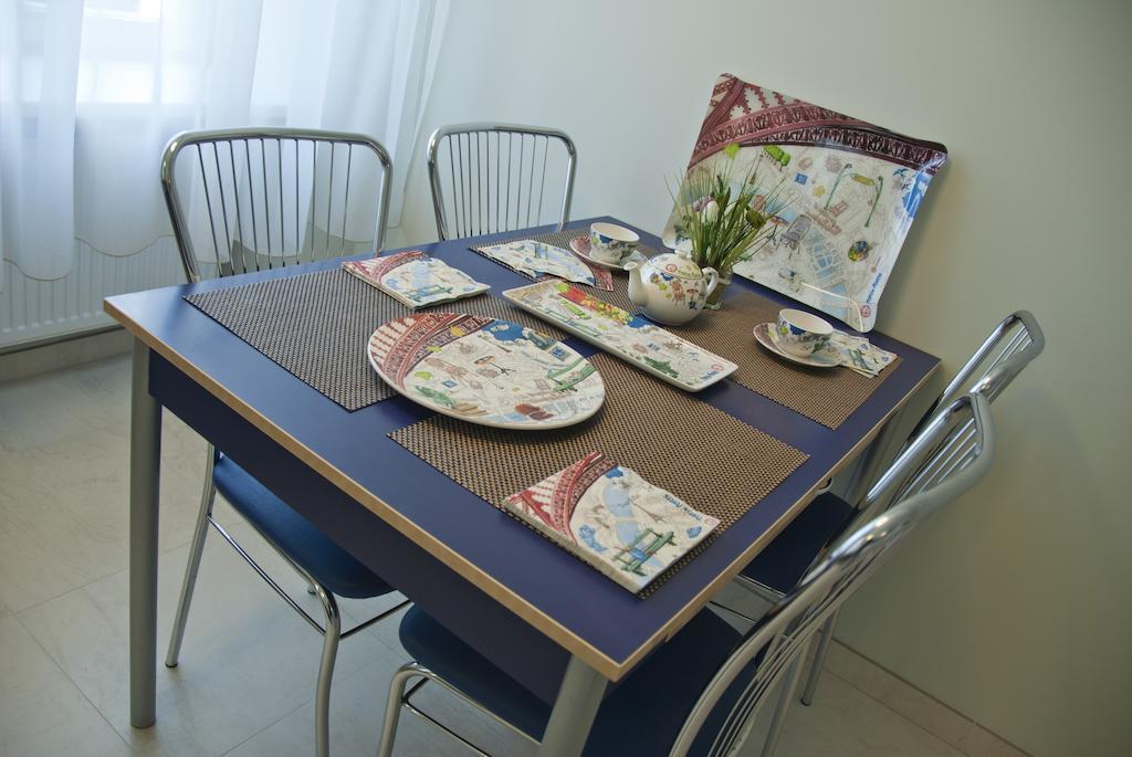 Apartman U Kolonady Karlovy Vary Luaran gambar